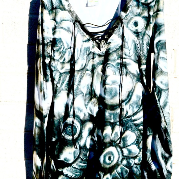 Floral Tiffany Tunic Shirt Blouse Boho Flowers Size Medium Large Cottagecore - Picture 5 of 7